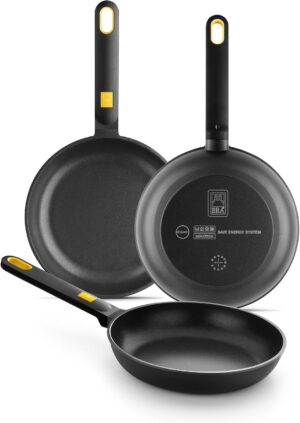 BRA Daily Pro | Set 3 sartenes aluminio fundido 20-24-28 cm antiadherentes tricapa sin PFOA, aptas para todo tipo de cocinas e inducción, Color Negro Y Amarillo